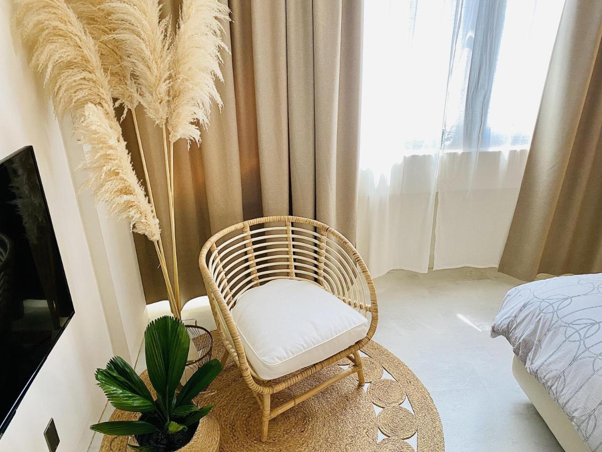 安平言寓包棟旅宿 Ian Apt ไถหนาน ภายนอก รูปภาพ