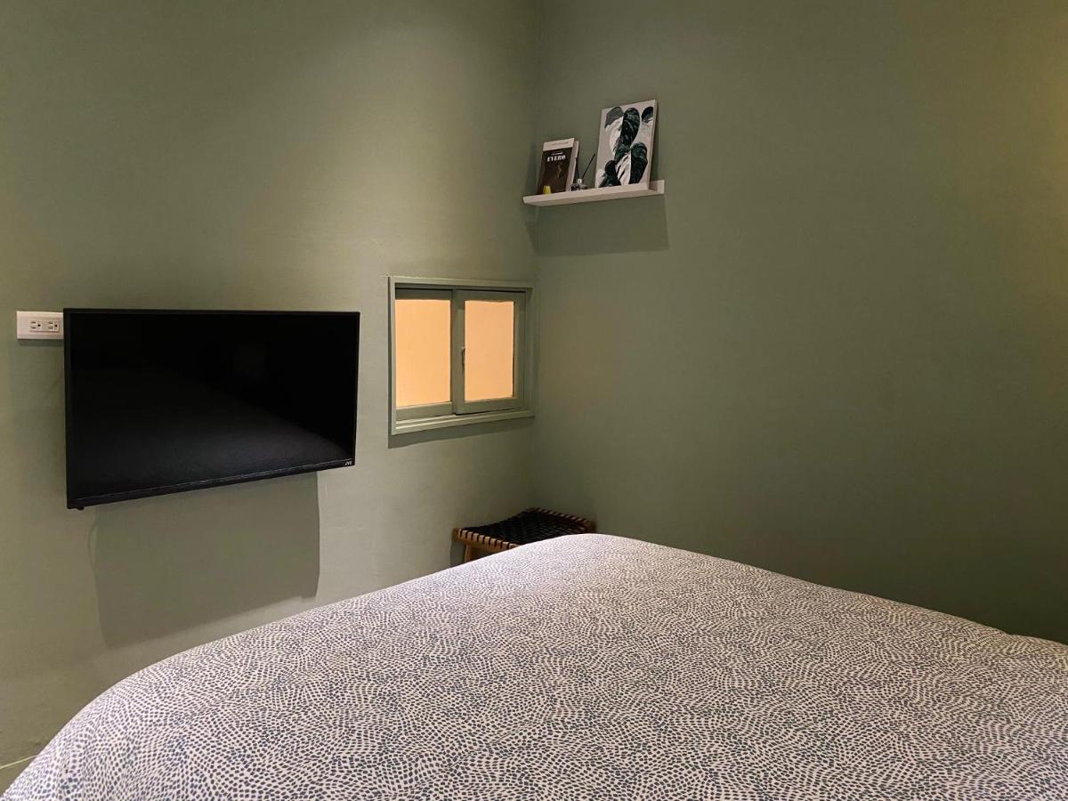 安平言寓包棟旅宿 Ian Apt ไถหนาน ภายนอก รูปภาพ
