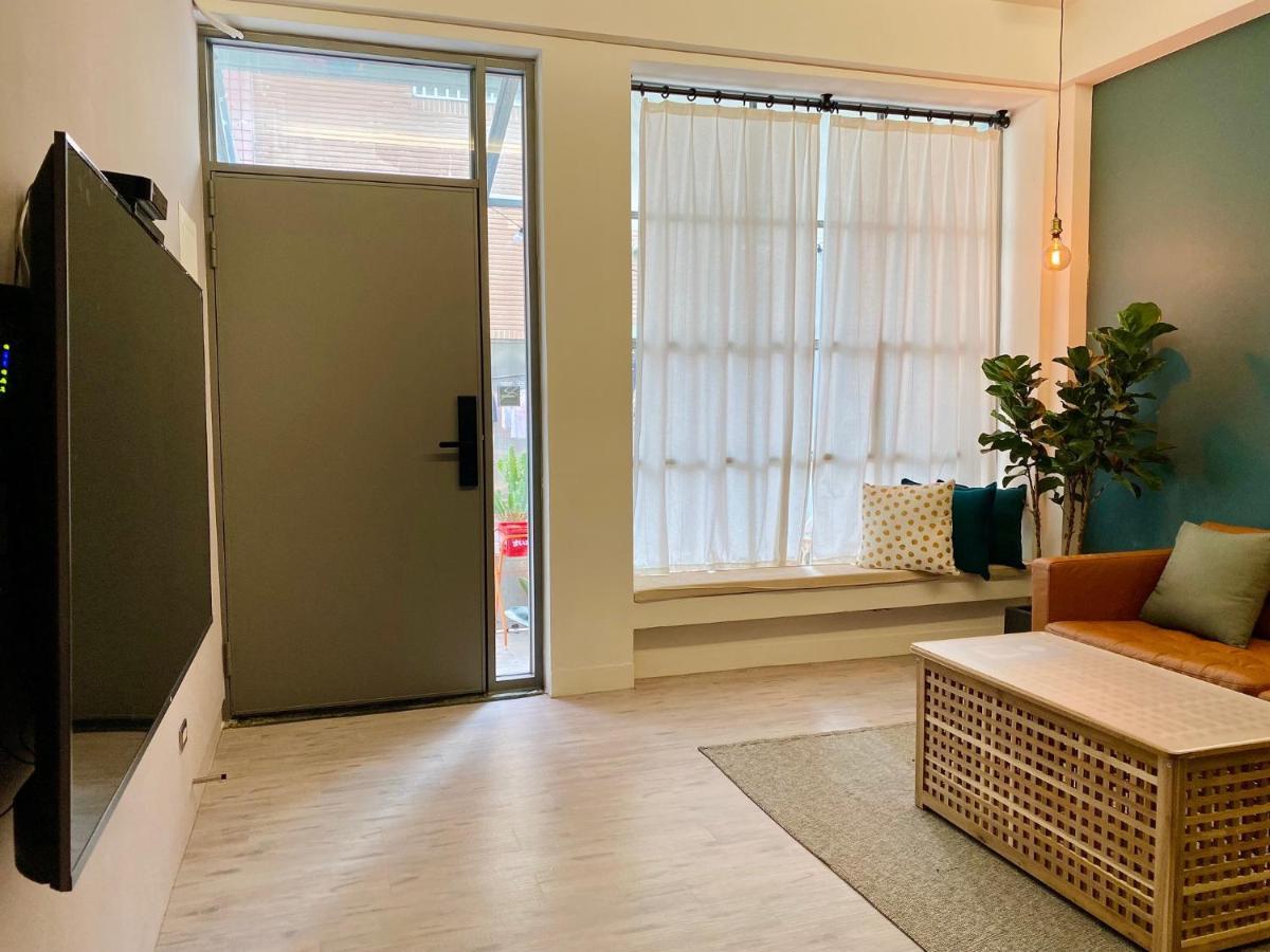 安平言寓包棟旅宿 Ian Apt ไถหนาน ภายนอก รูปภาพ